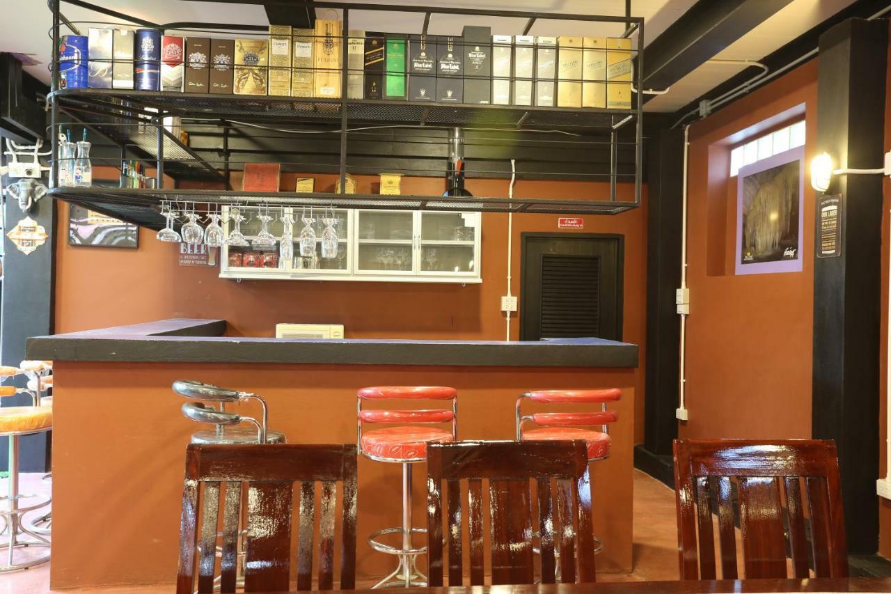 班昌酒店&咖啡厅 来兴府 外观 照片