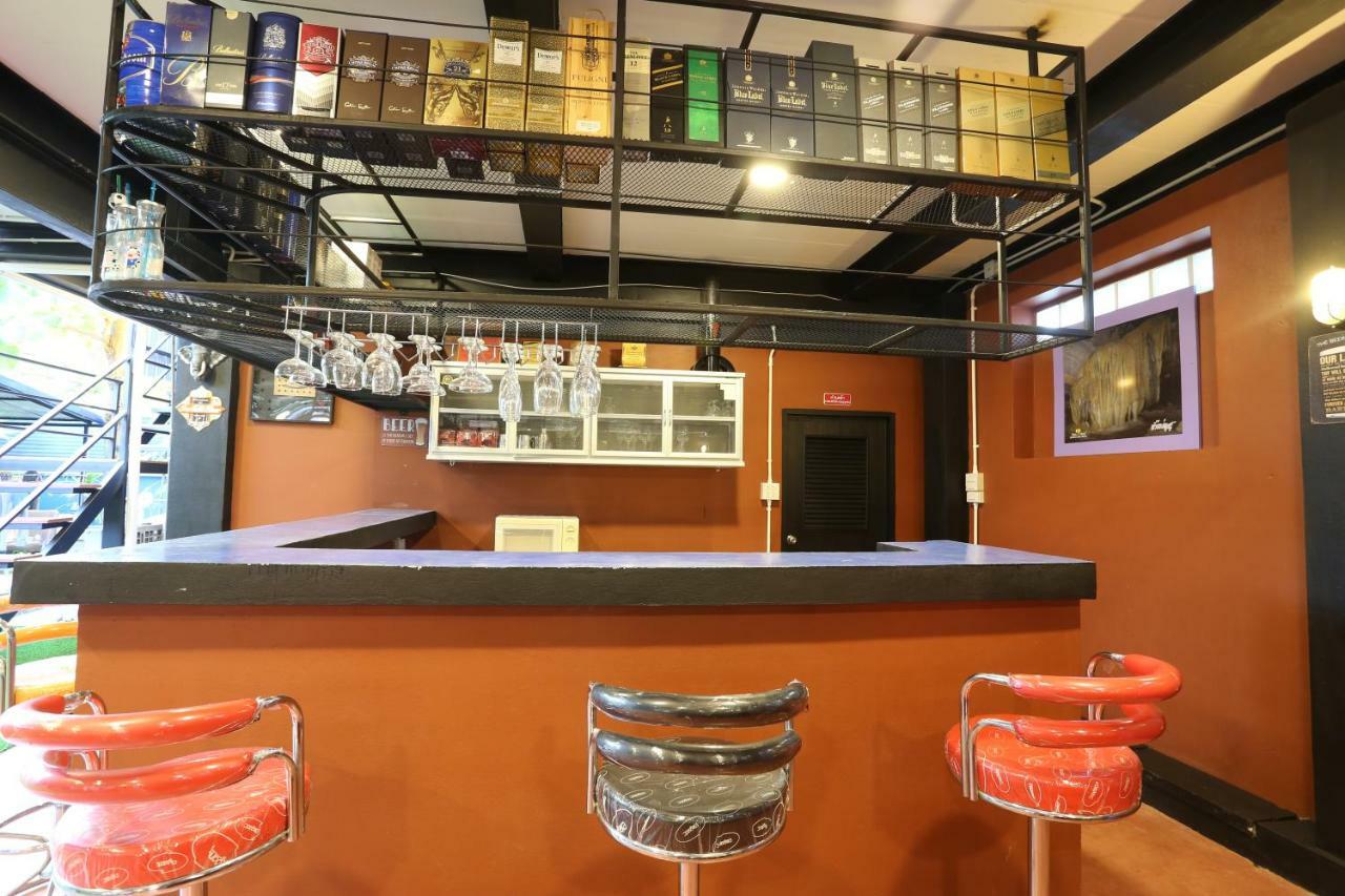 班昌酒店&咖啡厅 来兴府 外观 照片